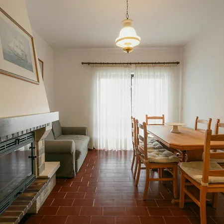 Apartment 44 - Sol Village Ferrel (Leiria)